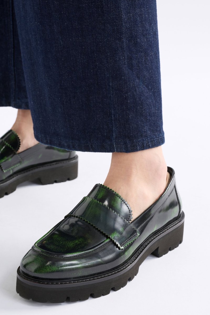 Tirstta Platform Loafer Flats - ELK | DARK GREEN
