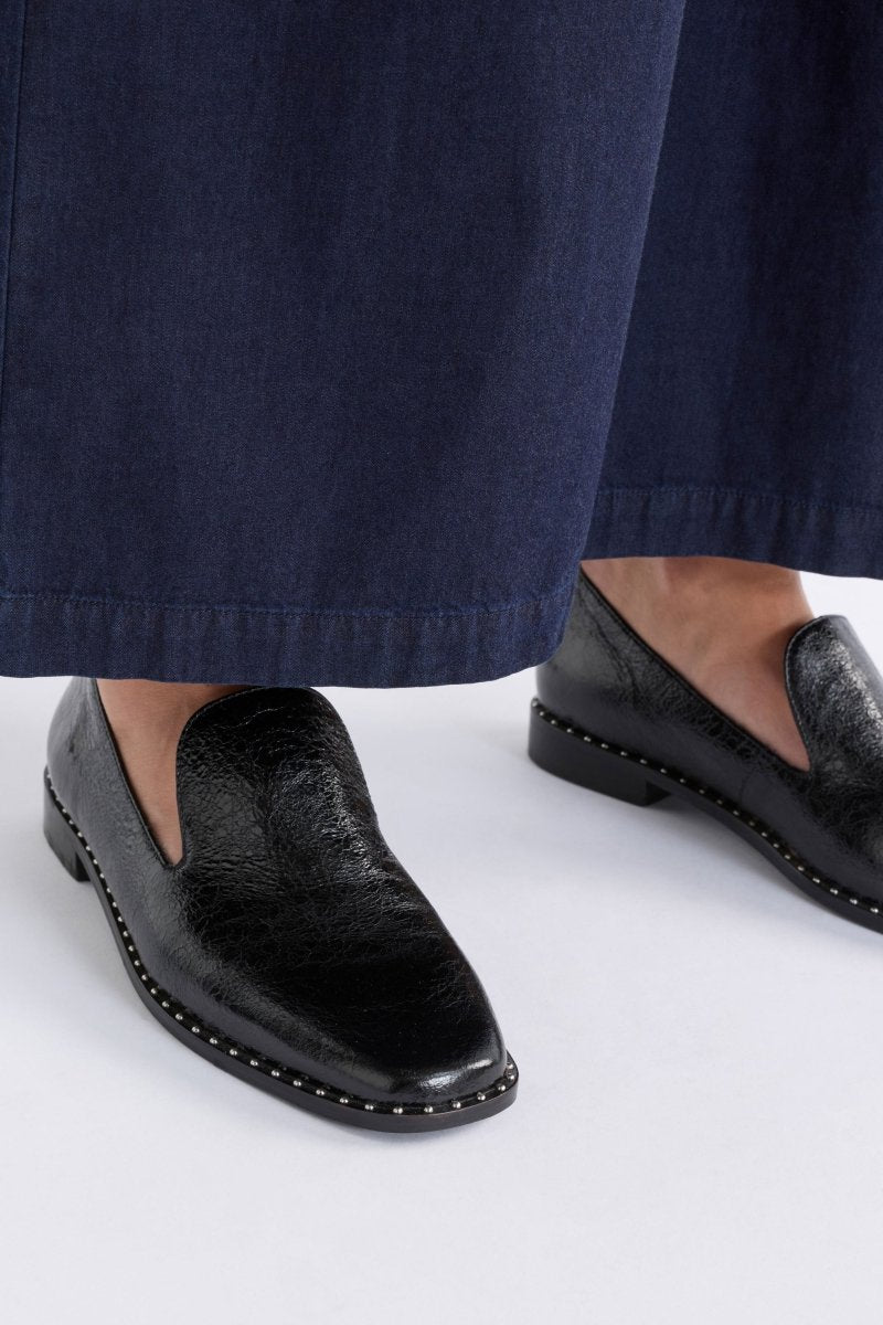 Alddra Loafer Flats - ELK | BLACK