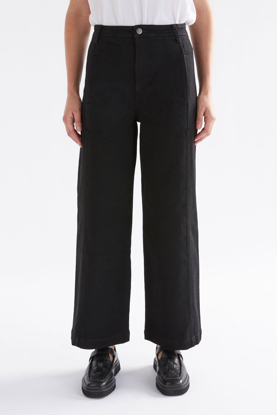 Myes Contrast Panelled High Waist Flared Jean Model Front Crop | BLACK