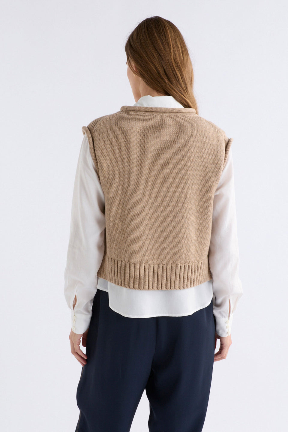 Lunel Organic Cotton Cap Sleeve Rolled Hem Cropped Vest Model back | CAMEL