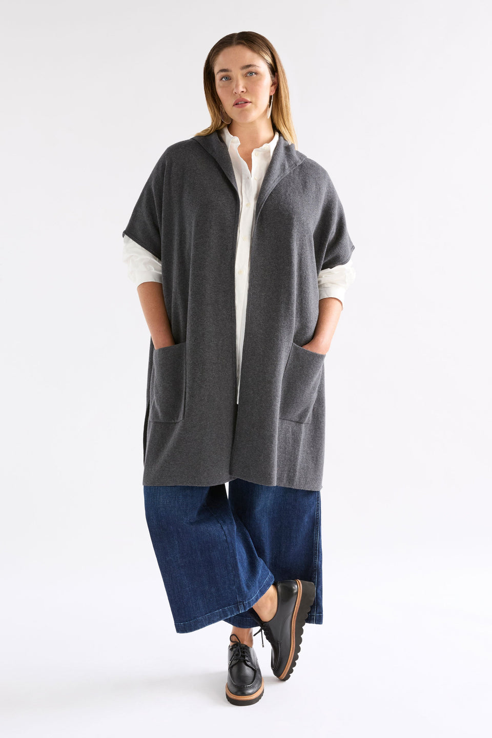 Neuwt Cotton-Wool Open Long Hooded Poncho Model Chanel Front Full Body | CHARCOAL MELANGE
