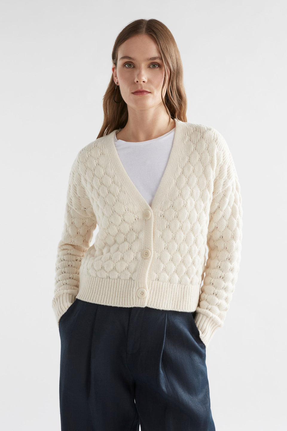 Emmer Bubble Knit V-neck Merino Cardigan Model Front | OATMEAL