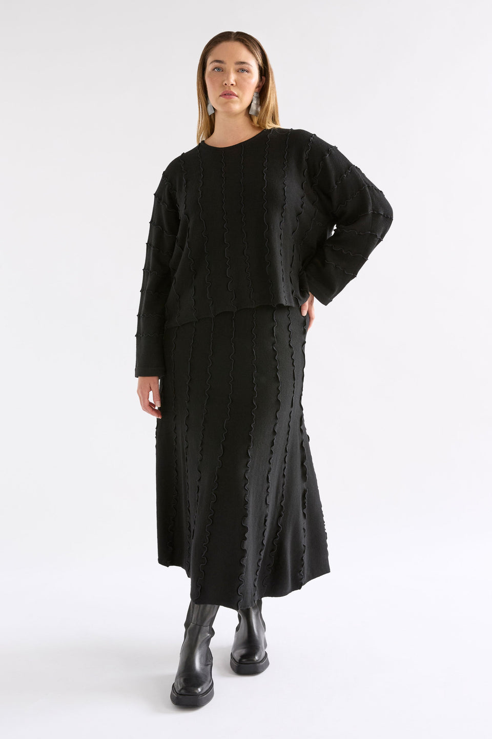 Musse Merino Wool Blend Knit Midi Skirt with Wiggle Textured Stripes Model Chanel Front as set | BLACK