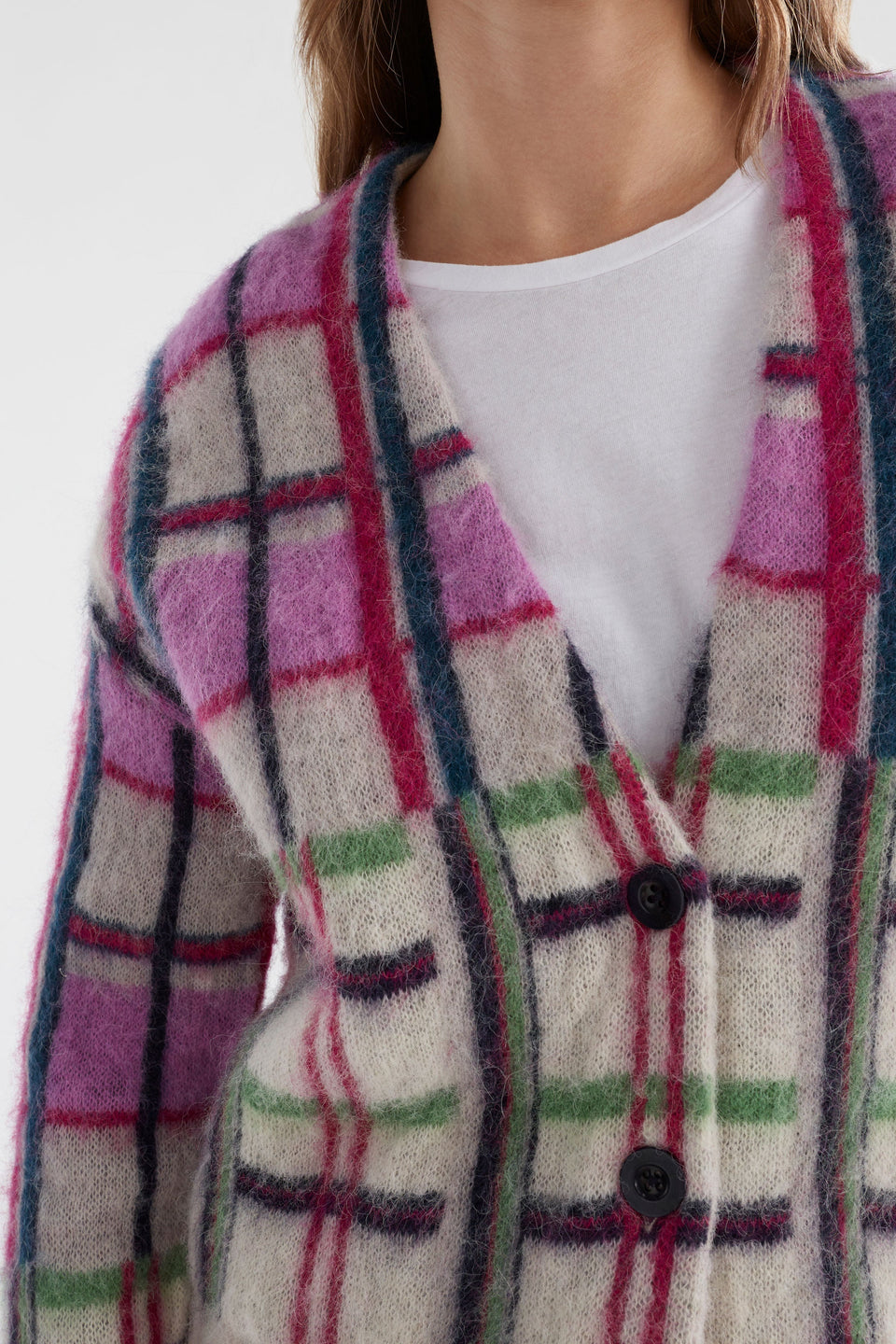 Ostti Alpaca Merino Wool Bold Coloured Check V-neck Cardigan Model Front Detail | NEW NAVY CHECK