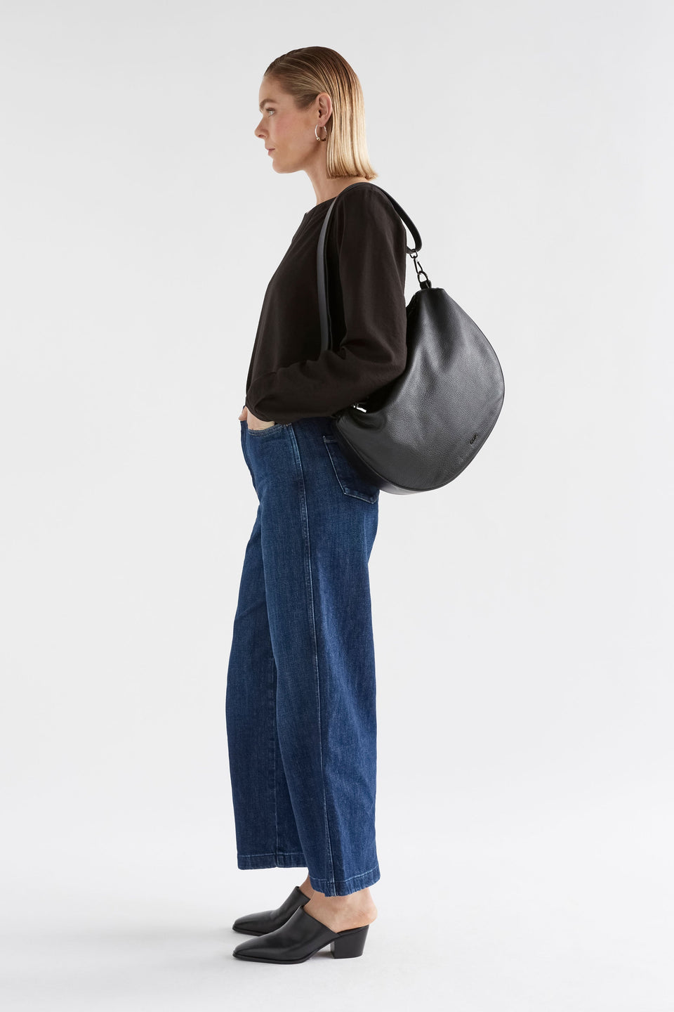 Illin Leather Half Moon Medium Crossbody Bag Full Body Model | BLACK