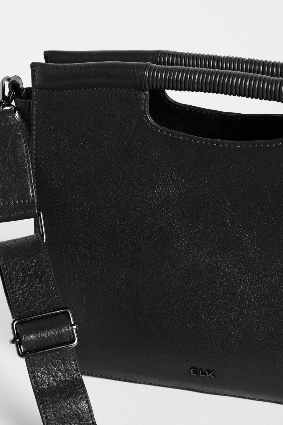Halor Woven Strap Leather Handbag Detail | BLACK