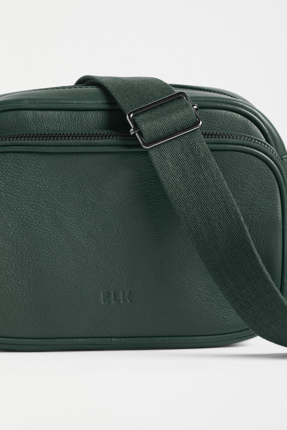 Kassel Double Compartment Leather Crossbody Bag Detail | MILAN GREEN
