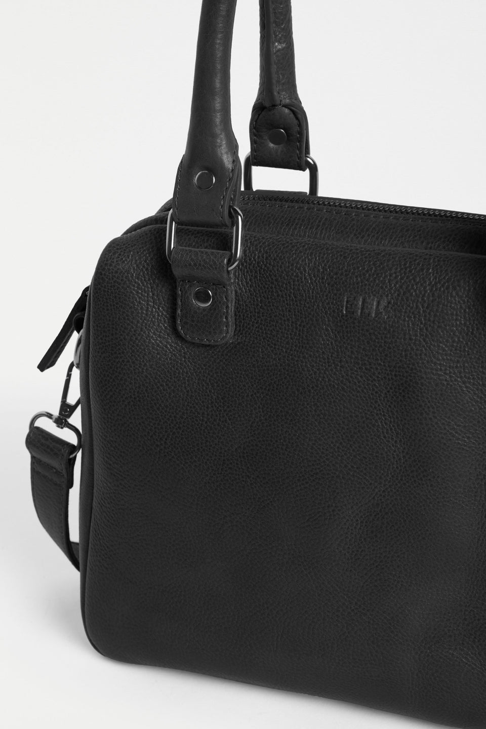 Arta Leather Bowler Inspired Crossbody Bag Detail | BLACK