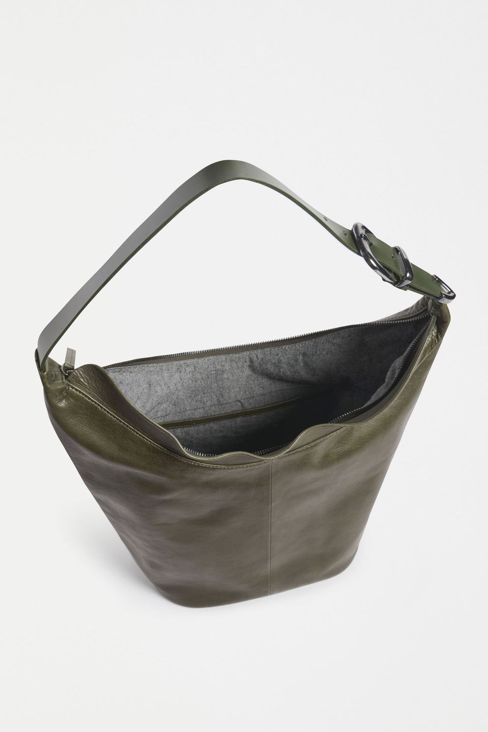 Lumme Tote Flat Lay of inside of bag with pockets | OLIVE