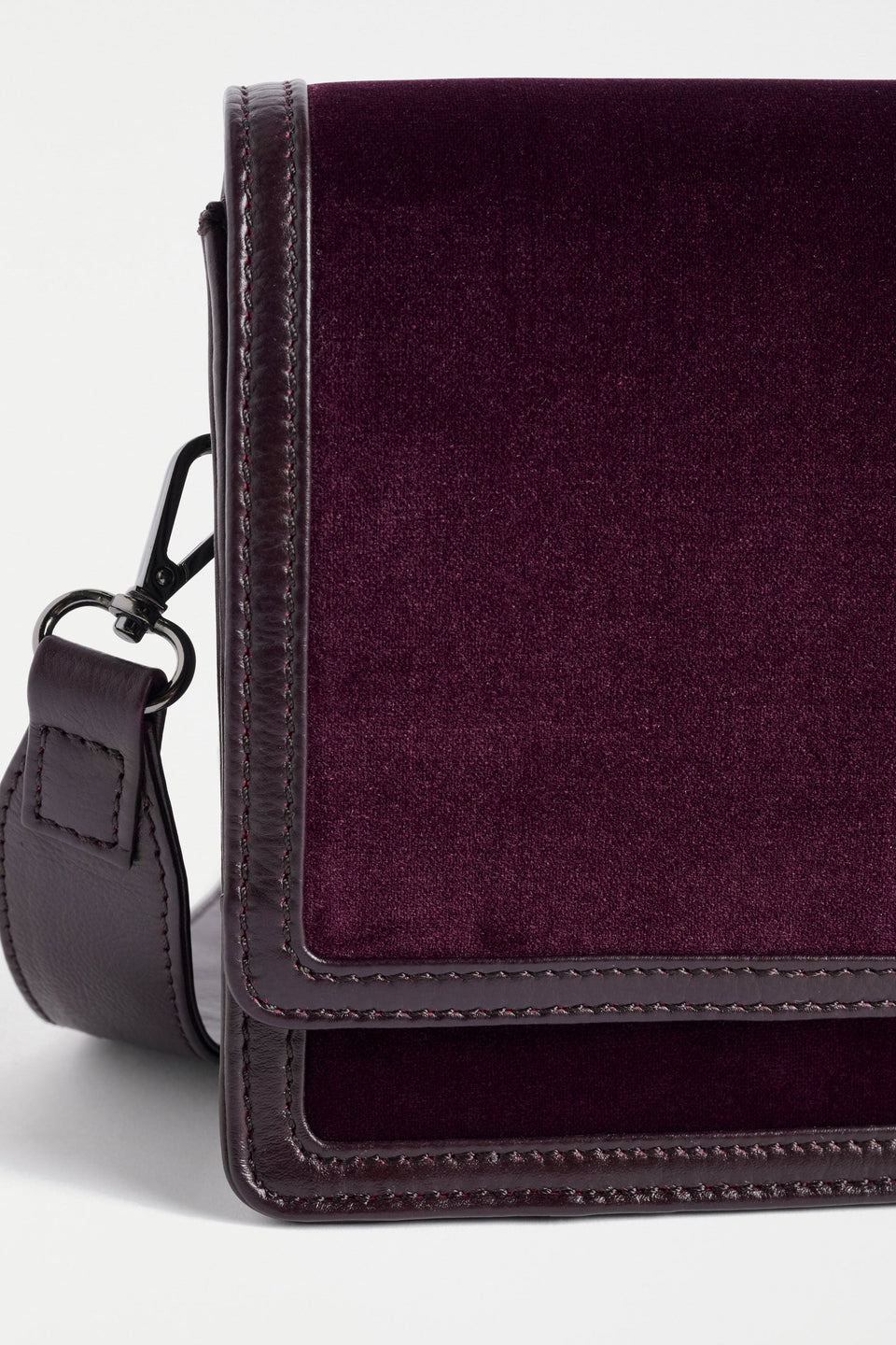 Vel Crossbody Bag Small Bags - ELK | MULBERRY
