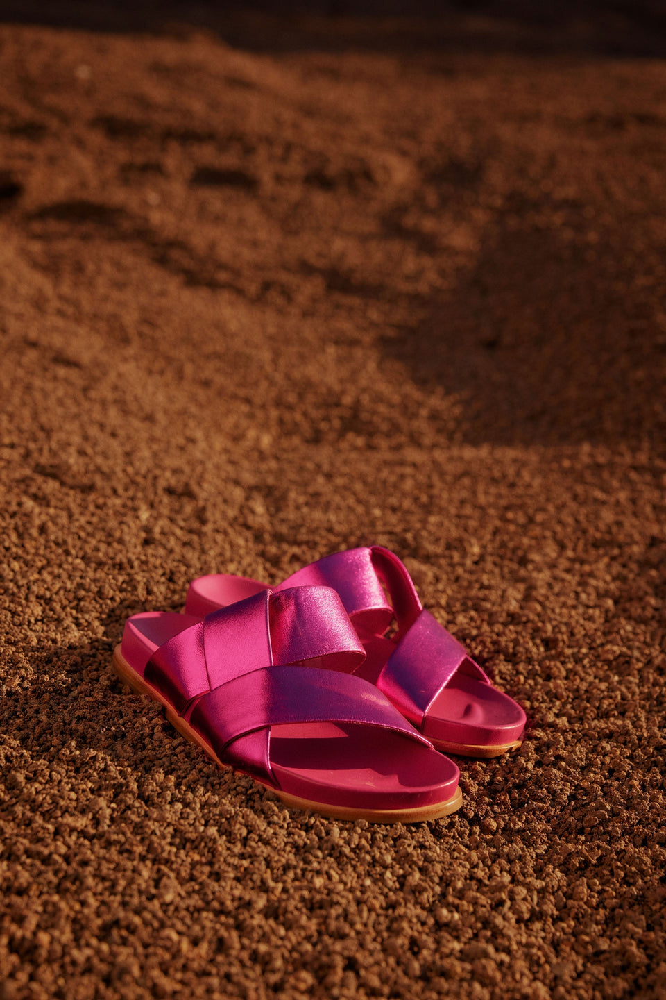 Uma Metallic Leather Cross Strap Slide Campaign | FUCHSIA