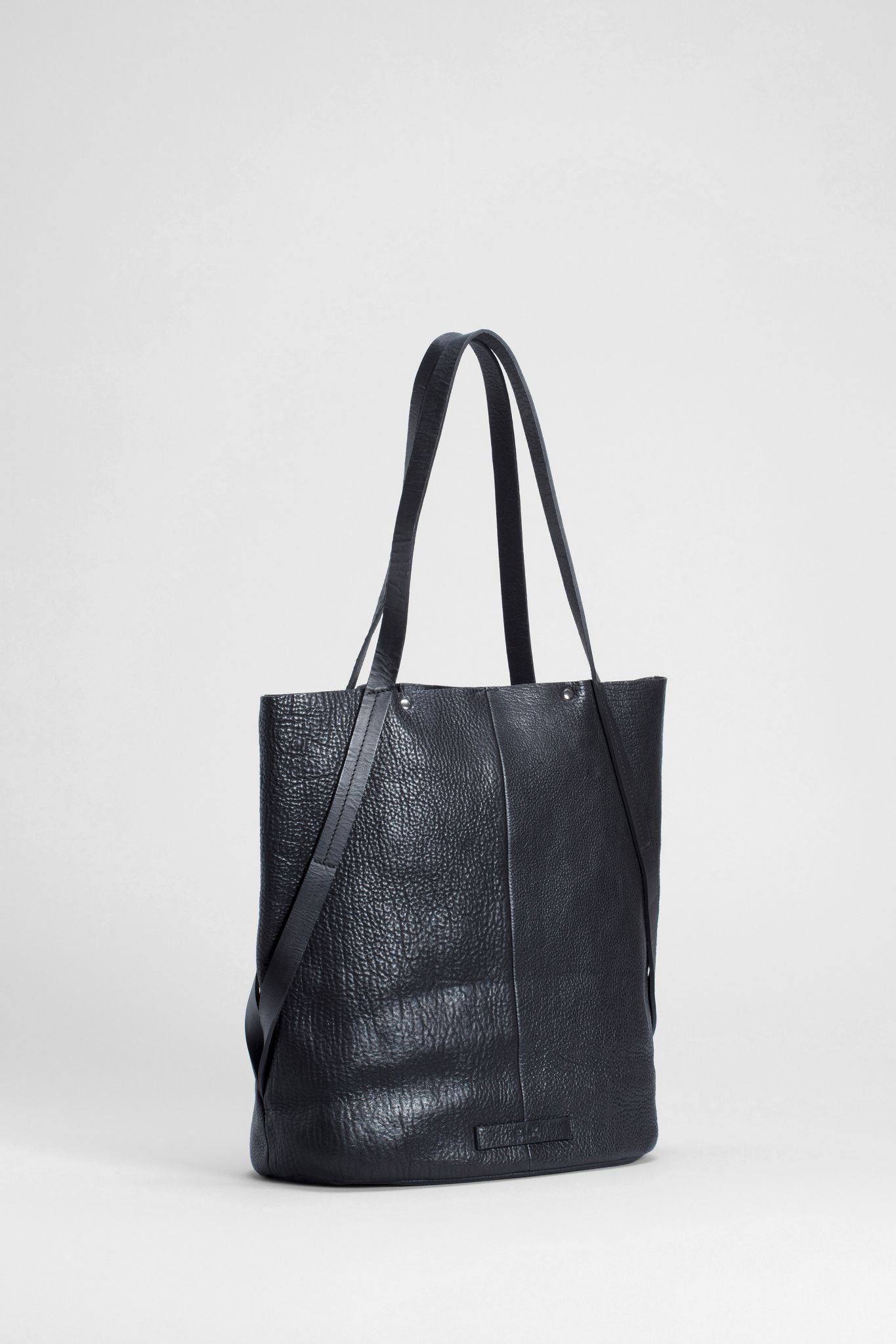 Nausta Large Leather Tote Bag Back | Black