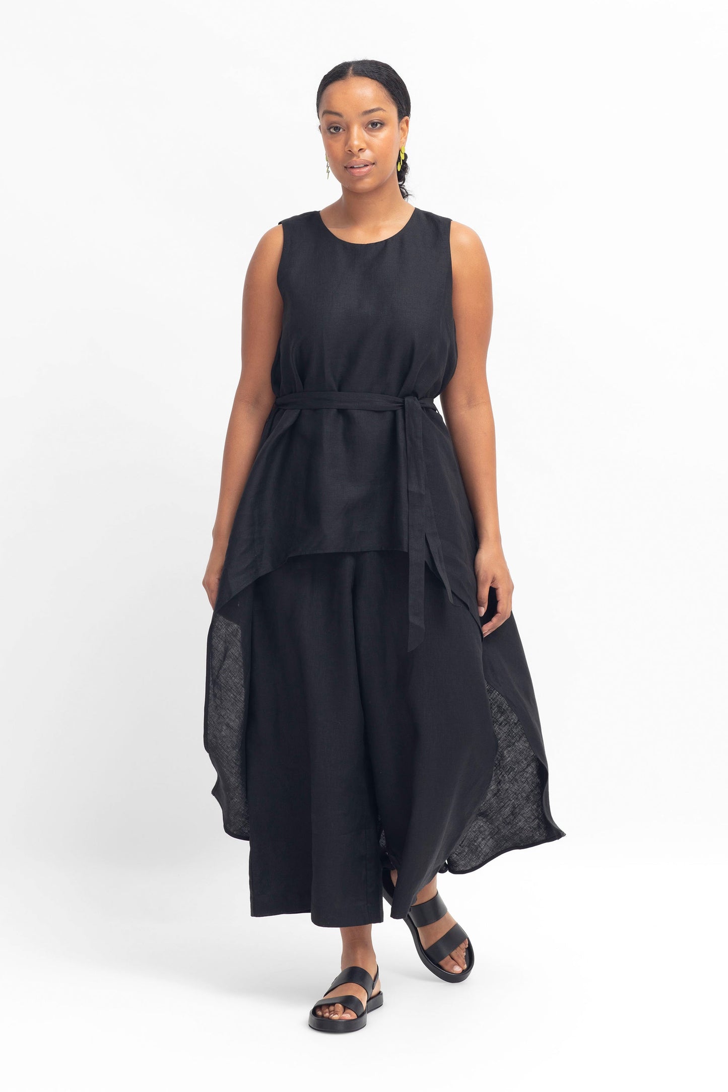 Neza Top and Pant-look Statement Linen Jumpsuit Model Front Tied Noli | BLACK