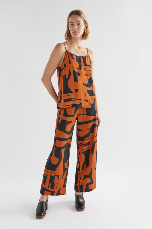 Vann Mid Rise Tailored Print Pant Model Front | BRAQUE PRINT