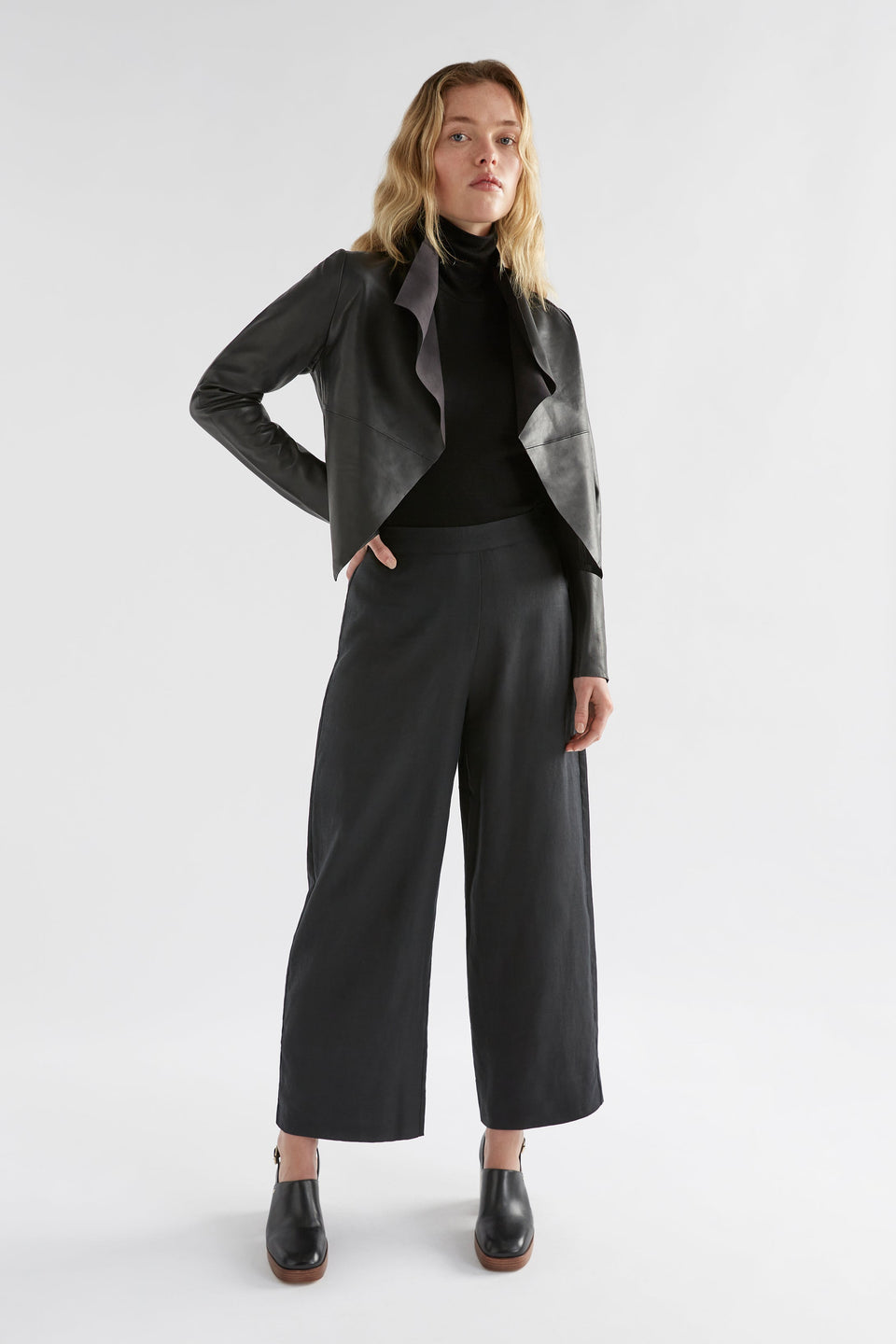 Fine Leather Lightweight Jacket Model with skivvy Front full body | BLACK