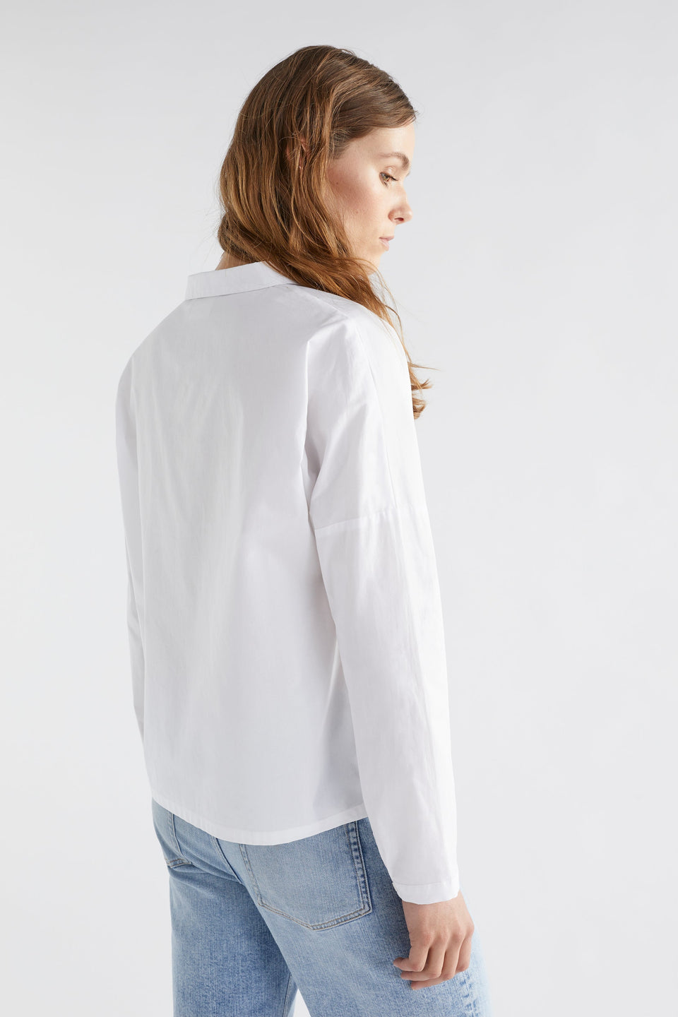 Rinna Organic Cotton White Everyday Shirt with Front Pocket Model Back | WHITE