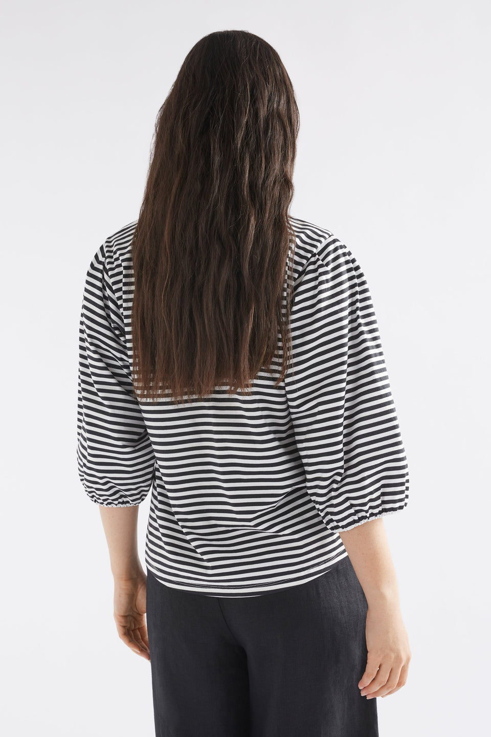 Maer Organic Cotton Balloon Sleeve Jersey Top Model Back | BLACK WHITE