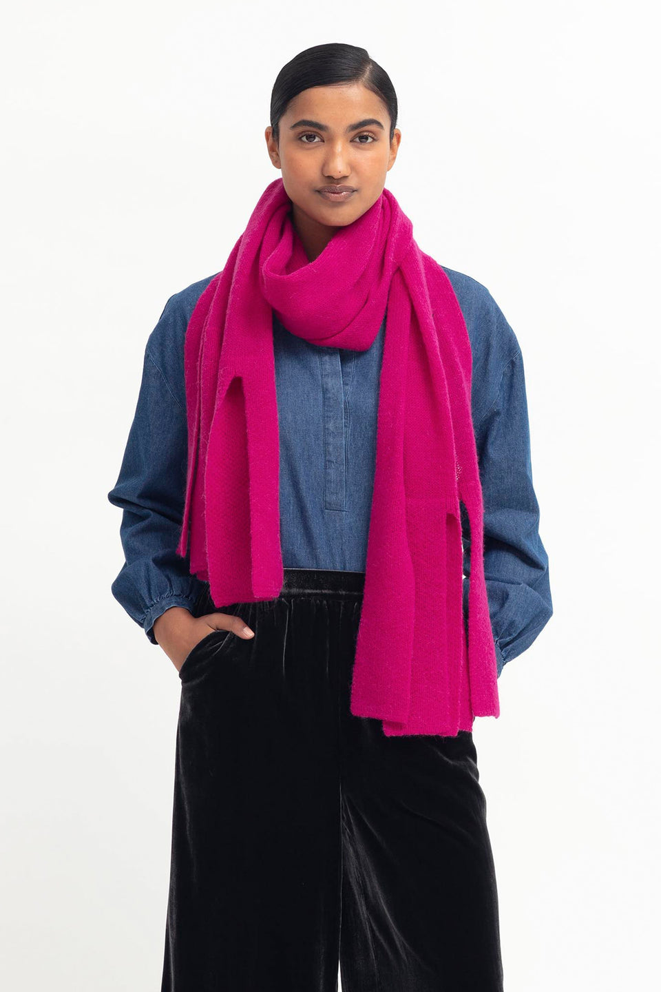 Agna Alpaca-Wool Large Tassel Knitted Scarf Model Front | BRIGHT PINK