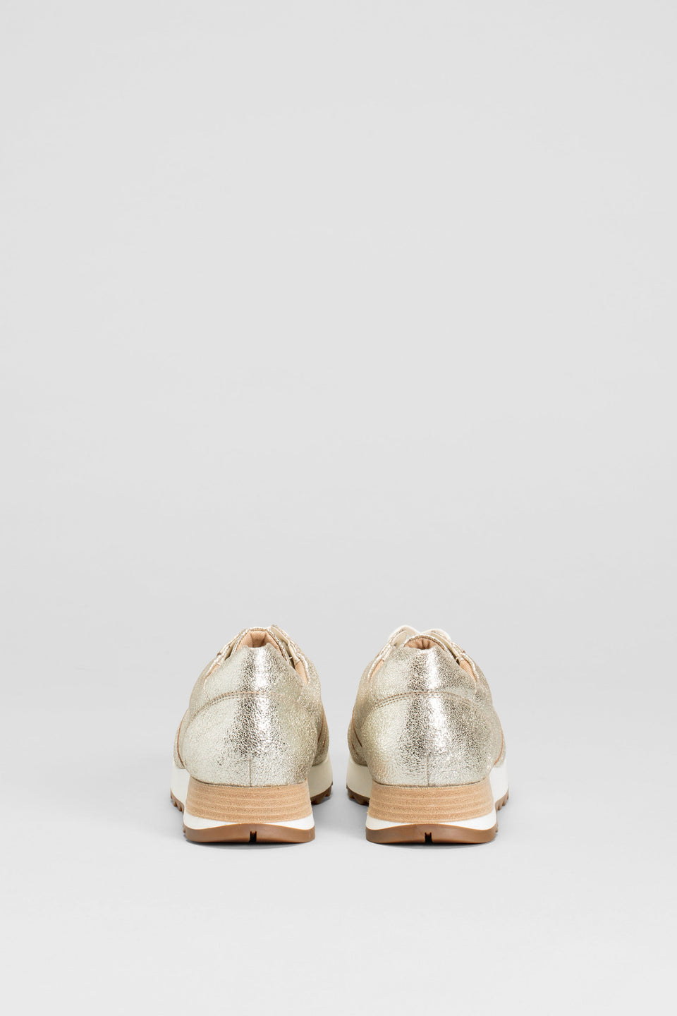 Beate Metallic Trainer Back | SILVER
