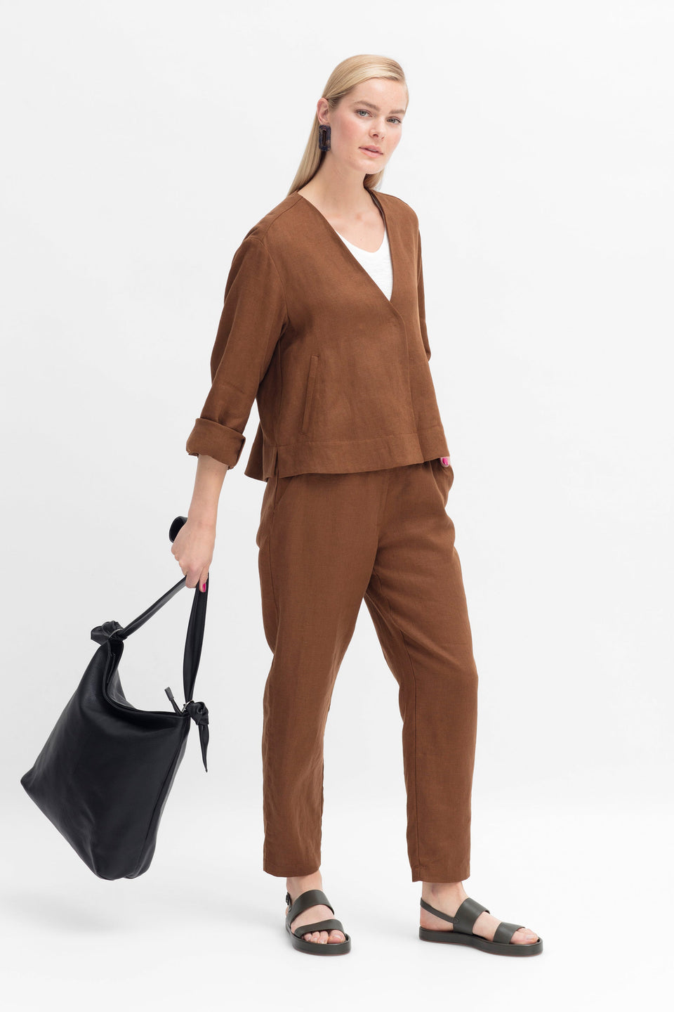 Meka Leather Knot Strap Tote Hand Bag Model | BLACK