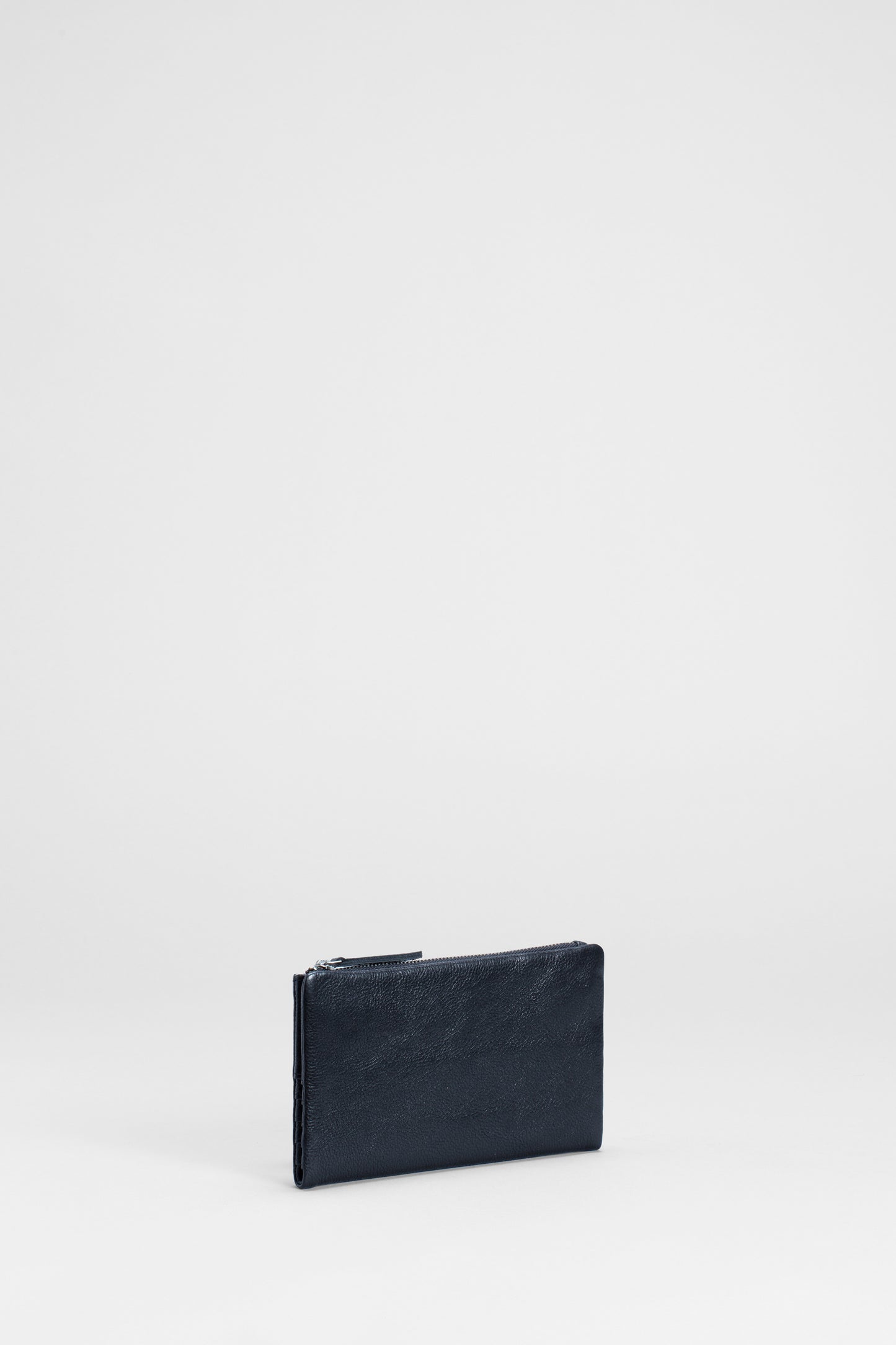 Hanna Simple Leather Zip Up Wallet Front | Black