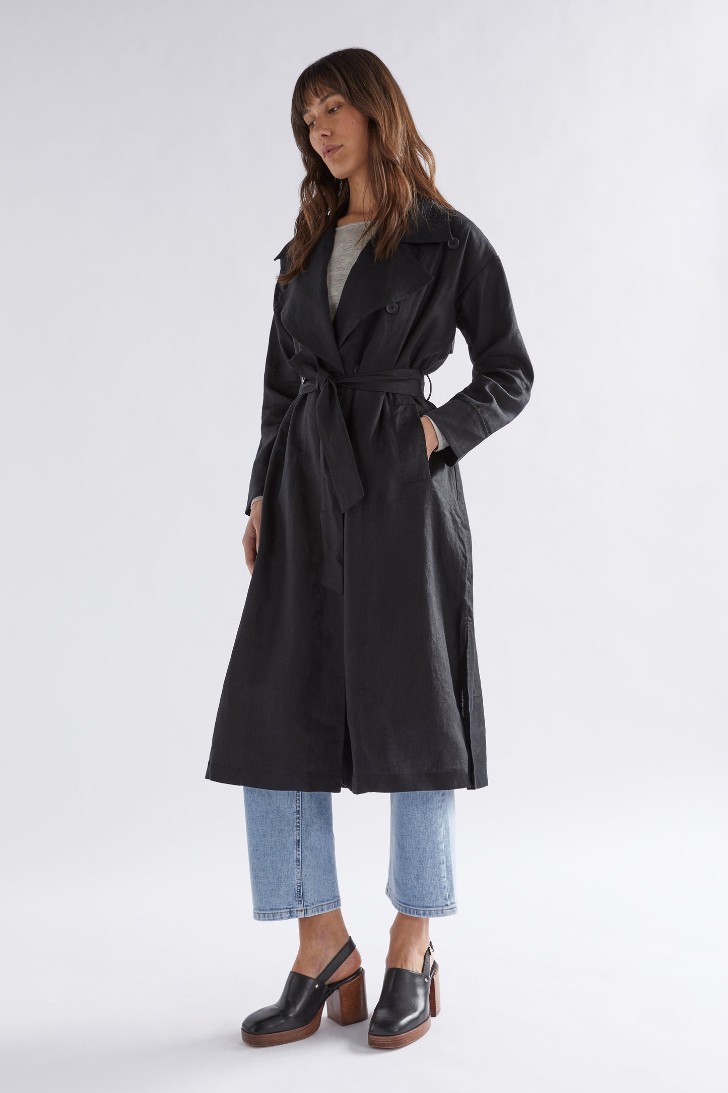 Anneli French Linen Trench Coat Model Front Tied | BLACK