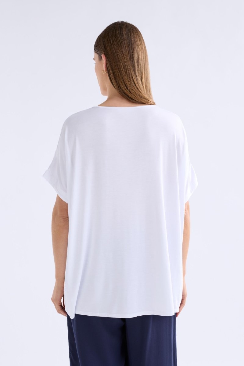 Telse Relaxed Stretch T-shirt Model Angled Front  | WHITE