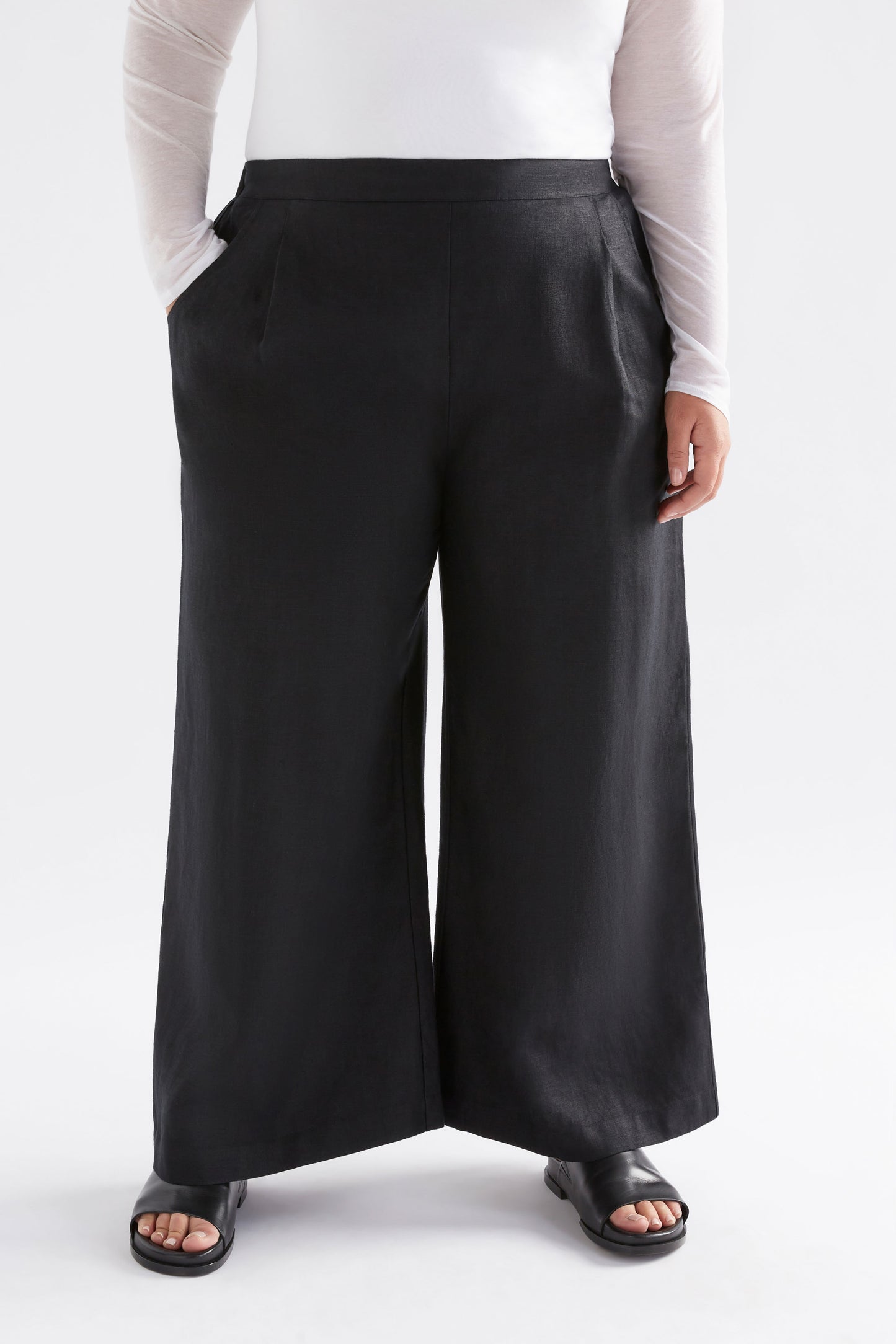 Ilona Wide Leg Linen Pant Model Front Crop Curve | BLACK