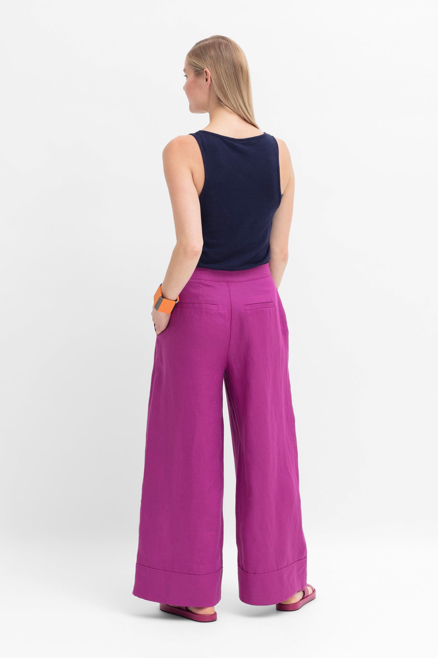 Anneli Light Wide Leg Linen Pant Model Back | WILD BERRY