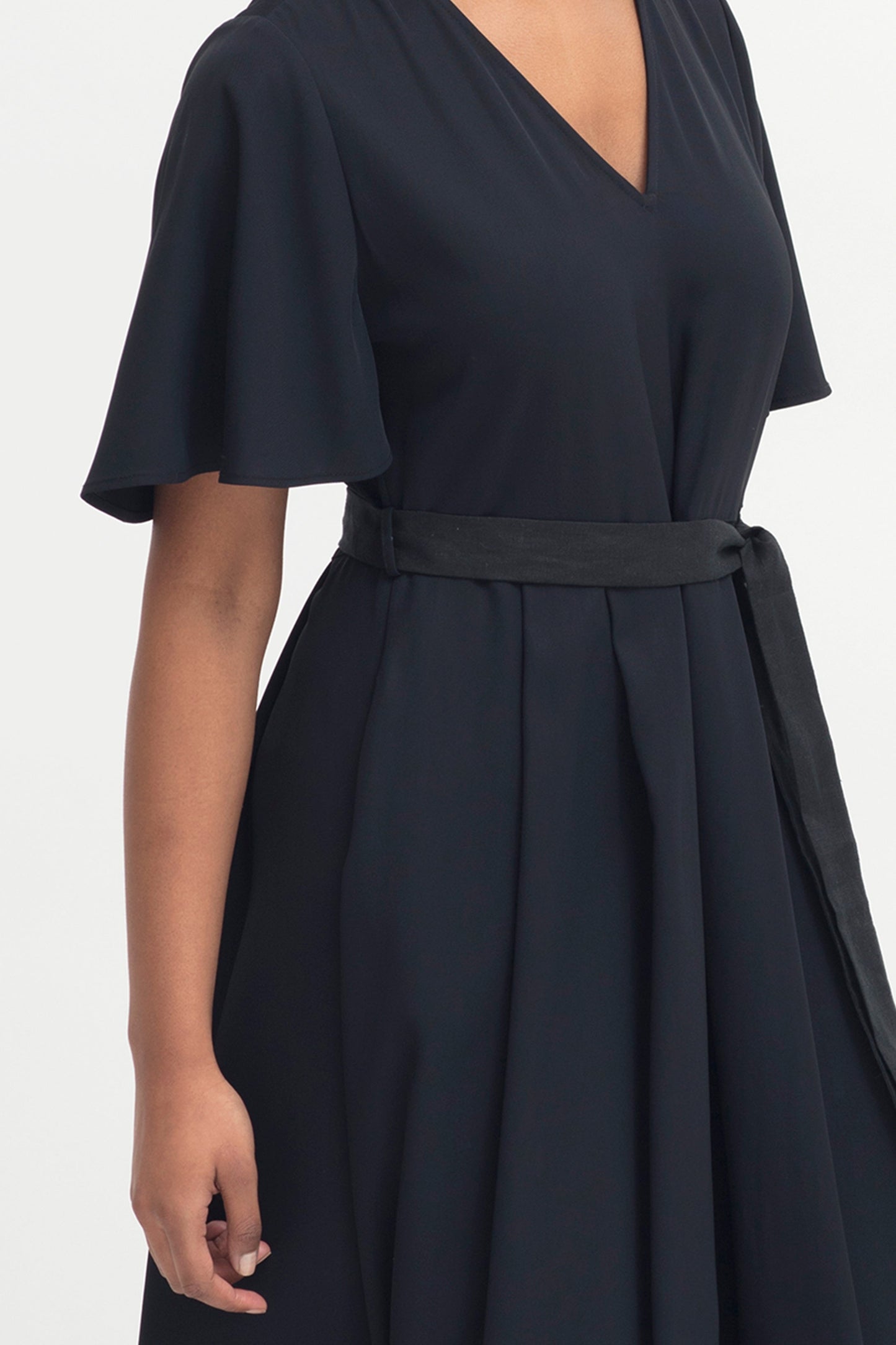 Deili V-Neck Flutter Sleeve A-line Dress Model Detail | BLACK