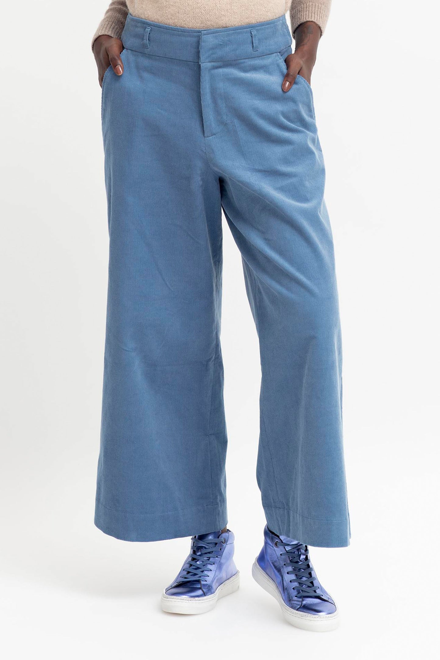 Koord Organic Cotton Wide Leg Corduroy Pant Model Front Crop | CHAMBRAY