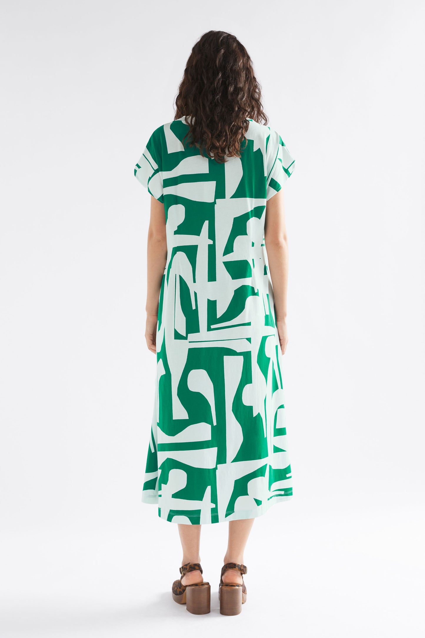Joia Jersey T-shirt Dress Model Back | GREEN BRAQUE PRINT