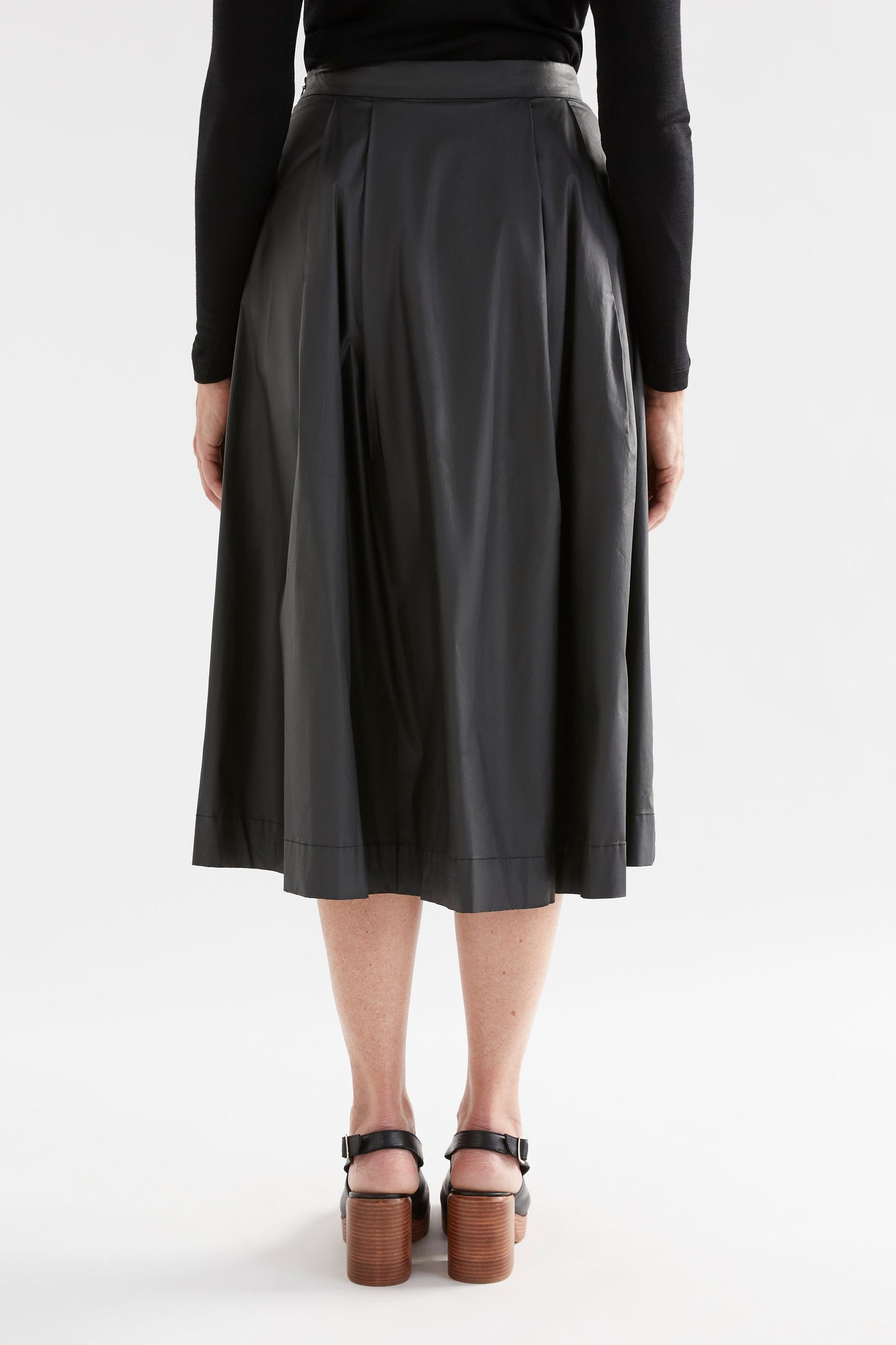 Lustre Leather-Look A-line Midi Gathered Skirt Model Back | BLACK