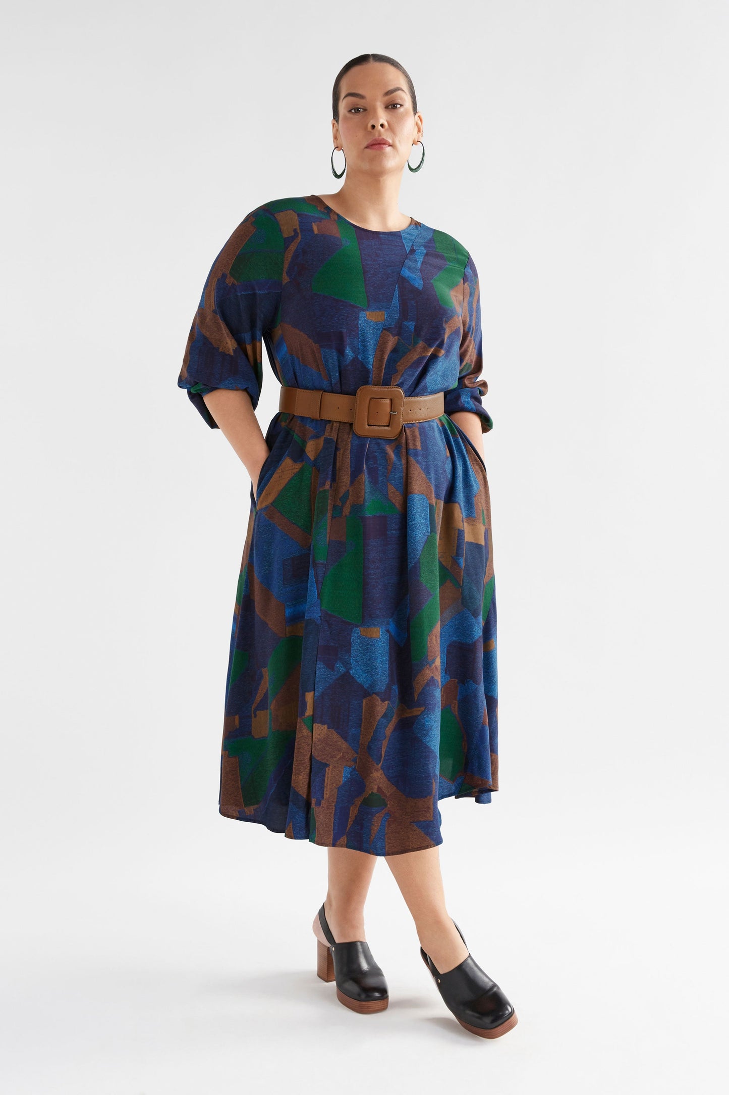 Dega 3/4 Sleeve Asymmetric Hem Print Midi Dress Model Front Curve | ORDA PRINT