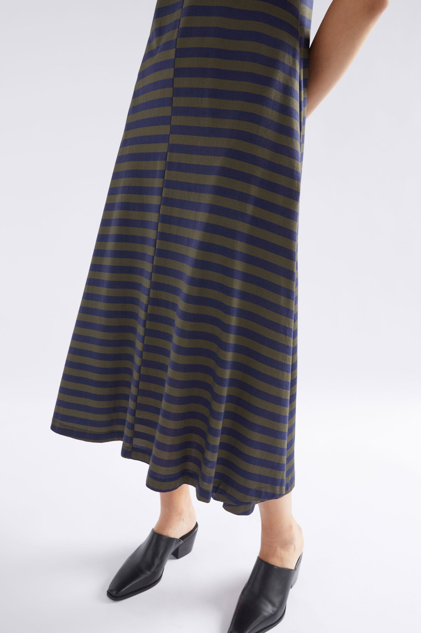 Dega Organic Cotton Stripe Jersey T-shirt Dress Model Skirt Detail | NAVY OLIVE