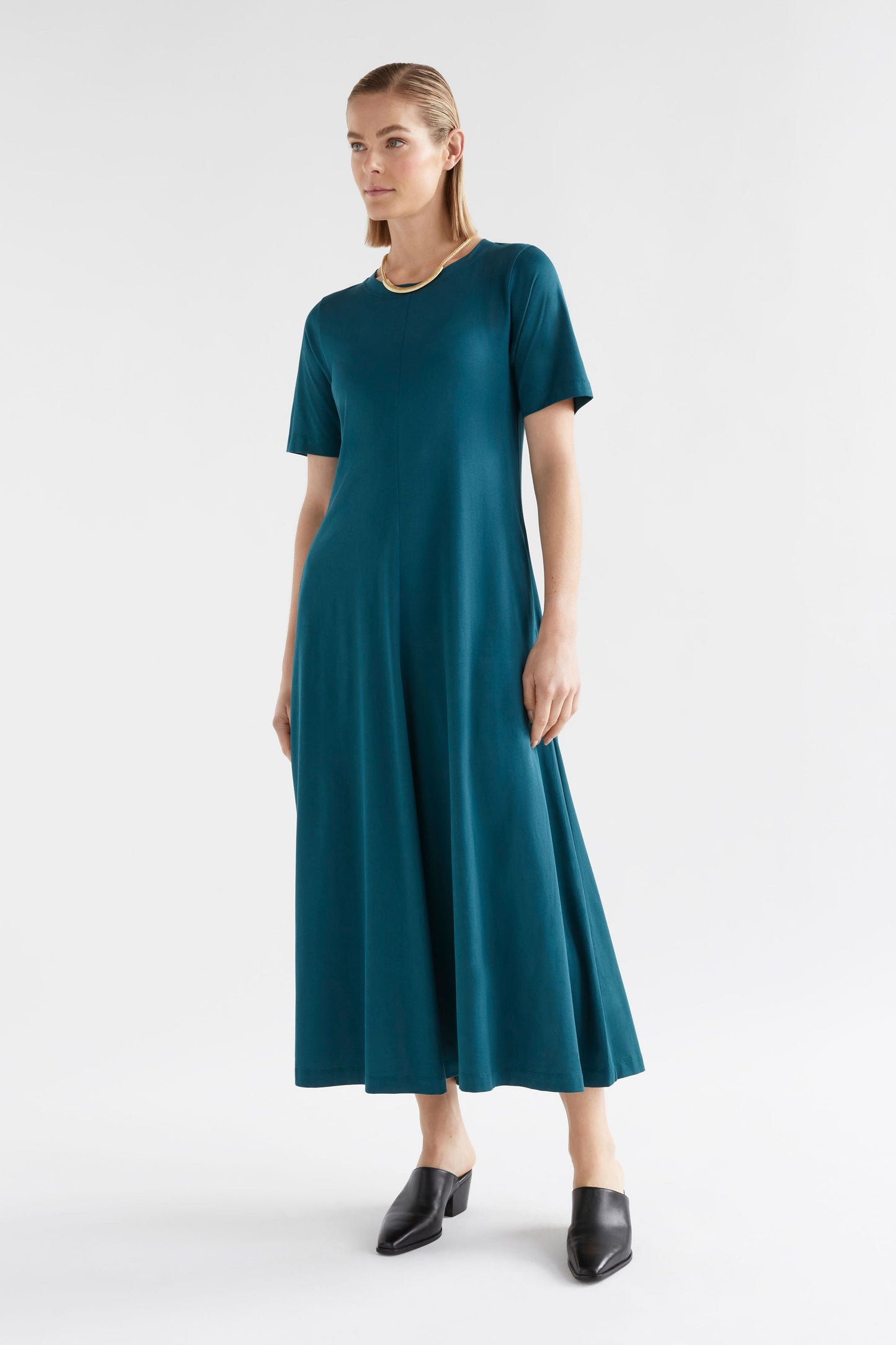 Dega Organic Cotton Jersey T-shirt Dress Model Front | REED GREEN