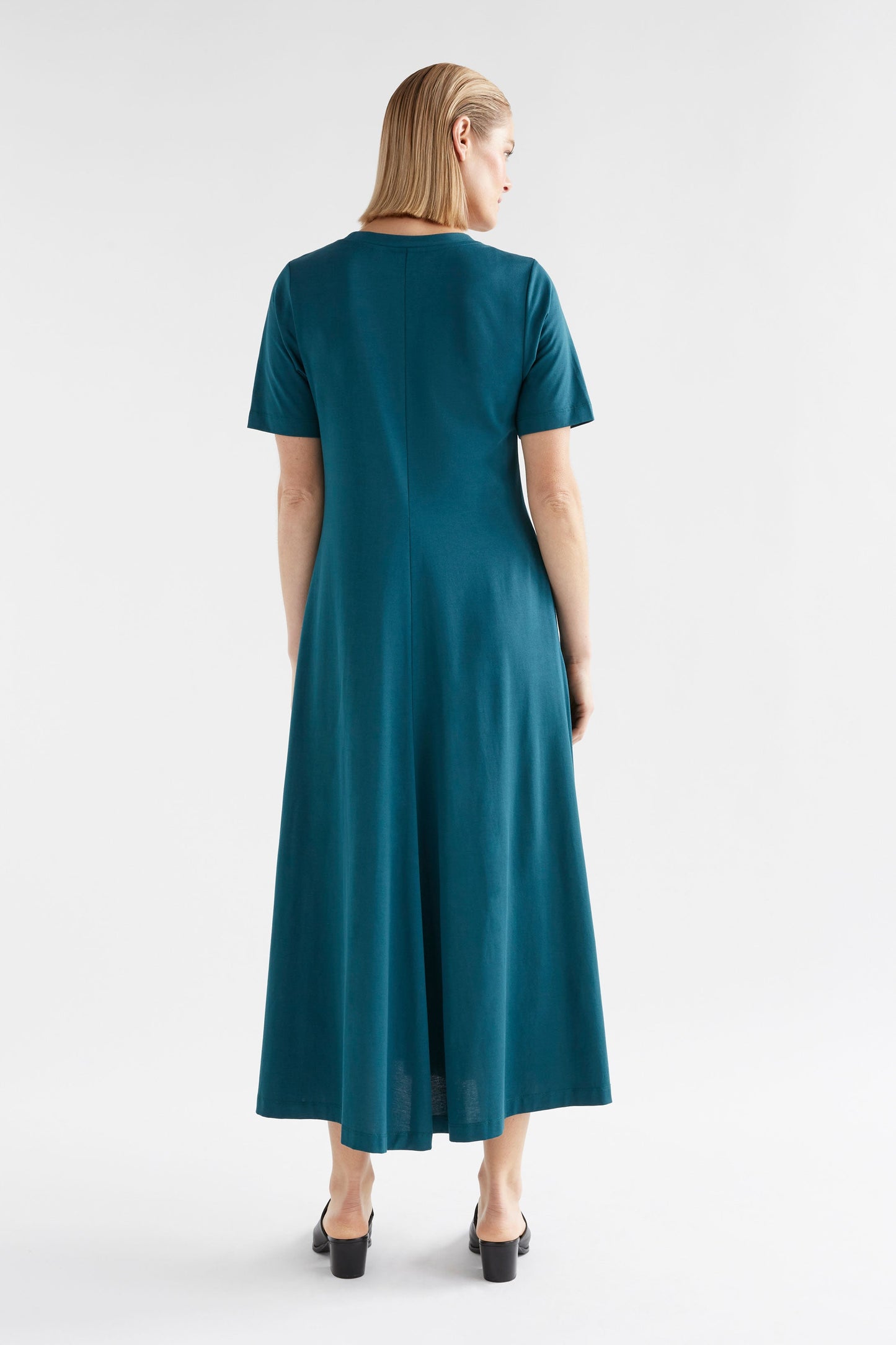 Dega Organic Cotton Jersey T-shirt Dress Model Back | REED GREEN