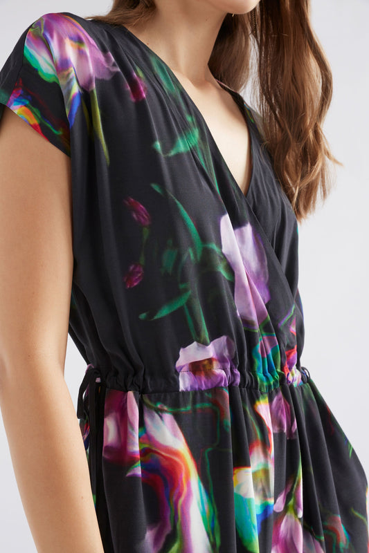 Finna V-Neck Wrap Style Short Sleeve Long Leg Silky Print Jumpsuit Model detail | CALLA PRINT