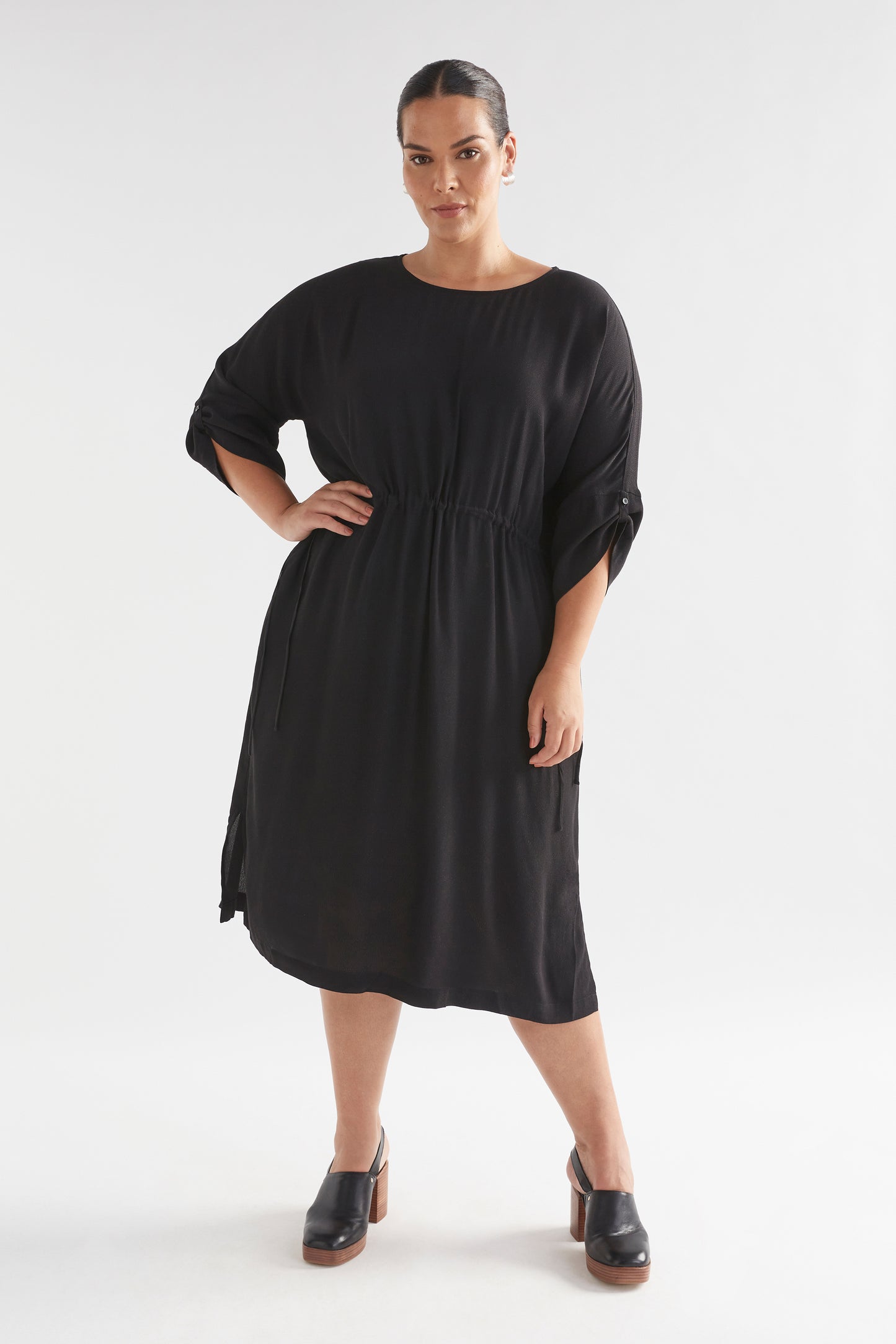 Blic Metallic Drawstring Dress with Slip Model Front Curve | BLACK METALLIC