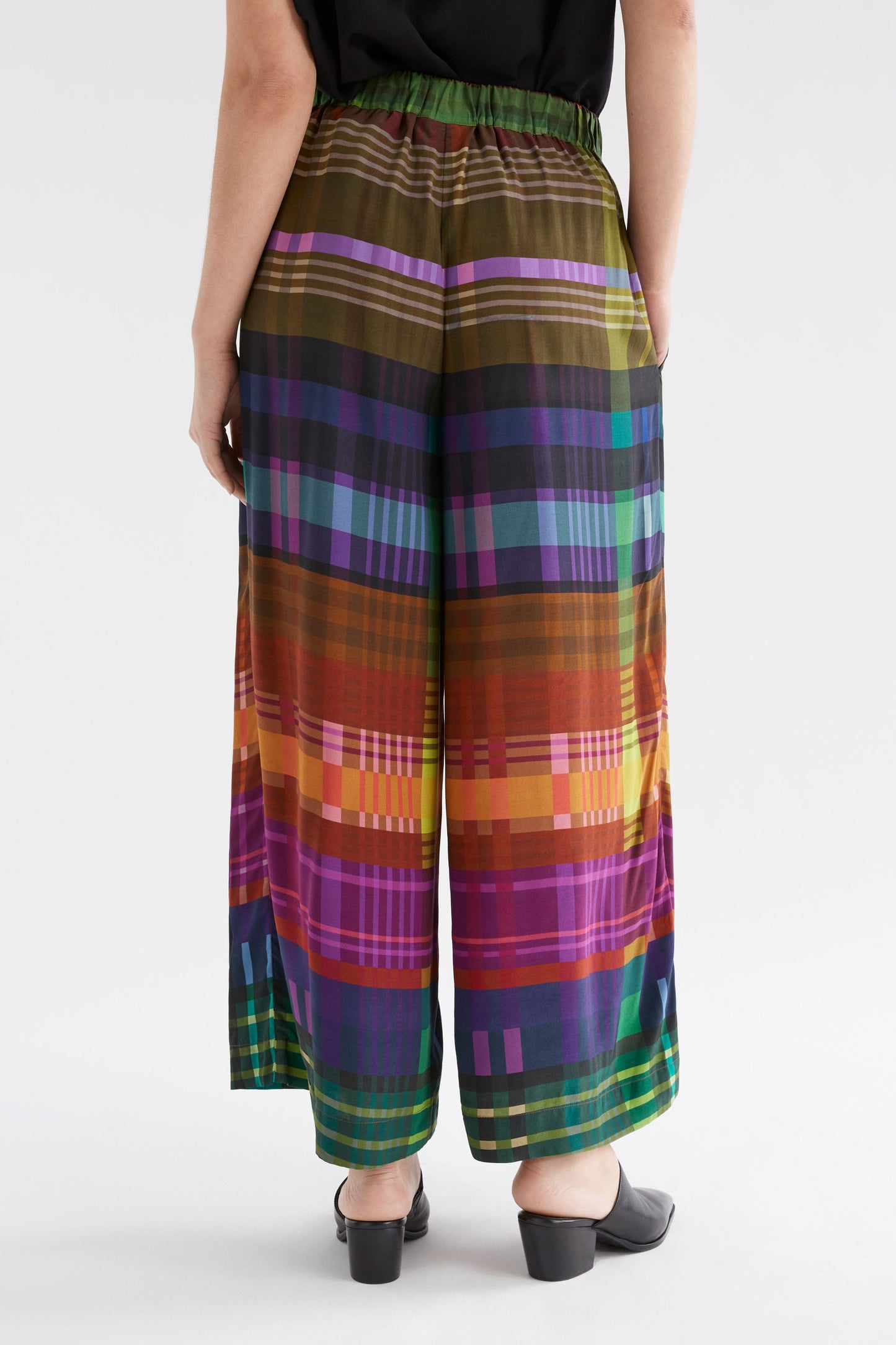 Ideell Silky Wide Leg Elasticated Waist Multi-coloured Print Pant Model back | ELODI PRINT