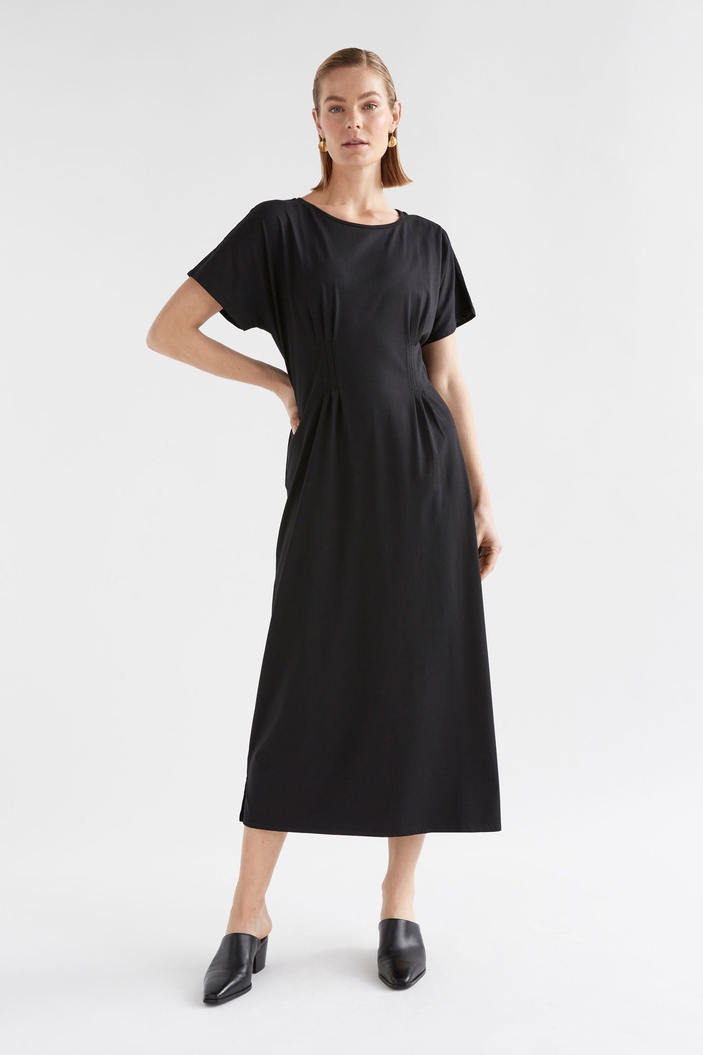 Enda Organic Cotton Pin Tuck Jersey T-shirt Dress Model Front | BLACK