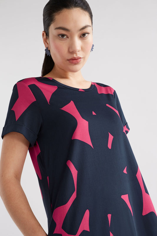 Haki Long Organic Cotton Jersey  Print Tshirt Dress Model Front Detail | NAVY TERA PRINT