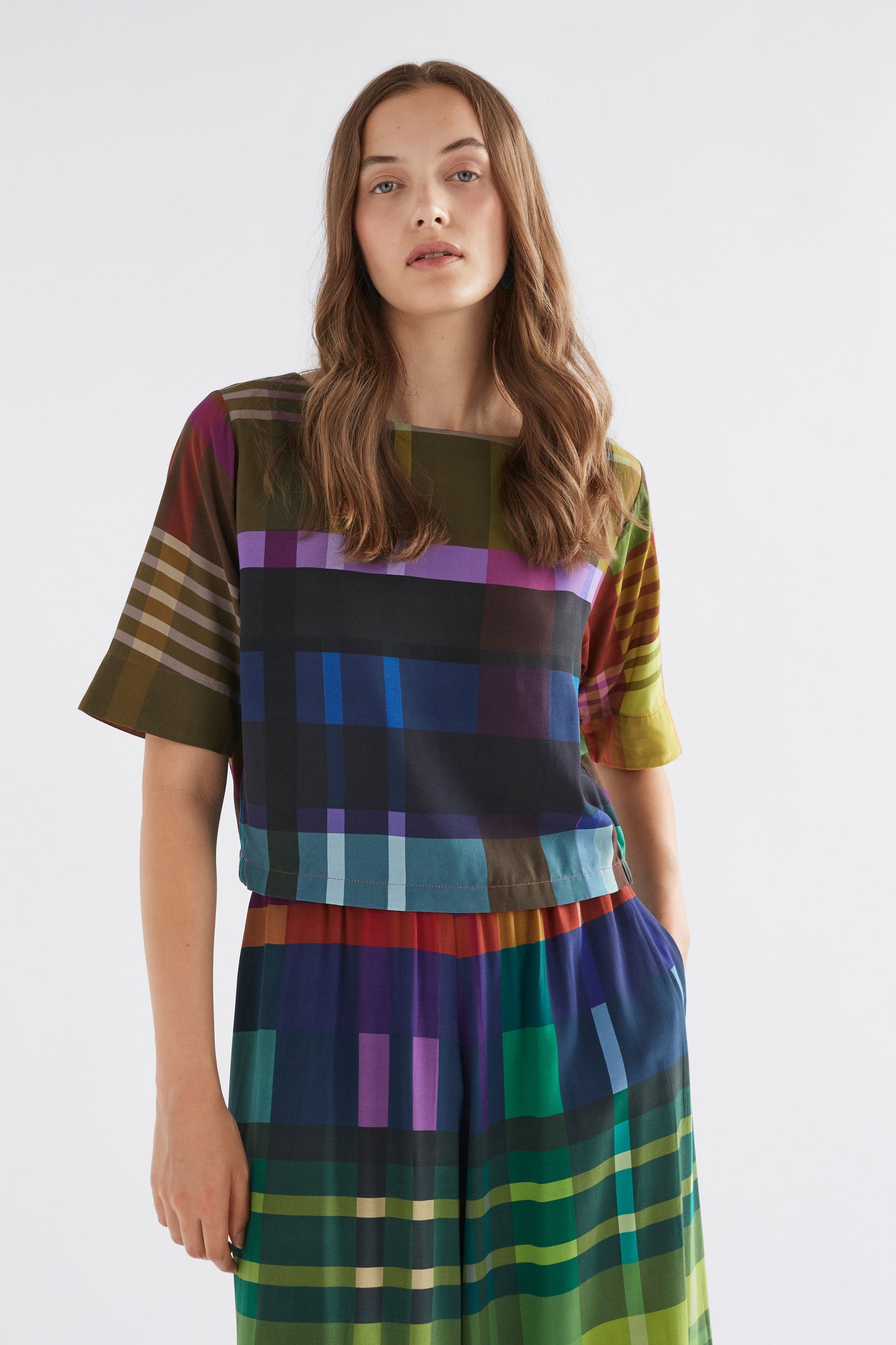 Ideell Silky Boxy Multi-coloured Print Top Model Front crop | ELODI PRINT