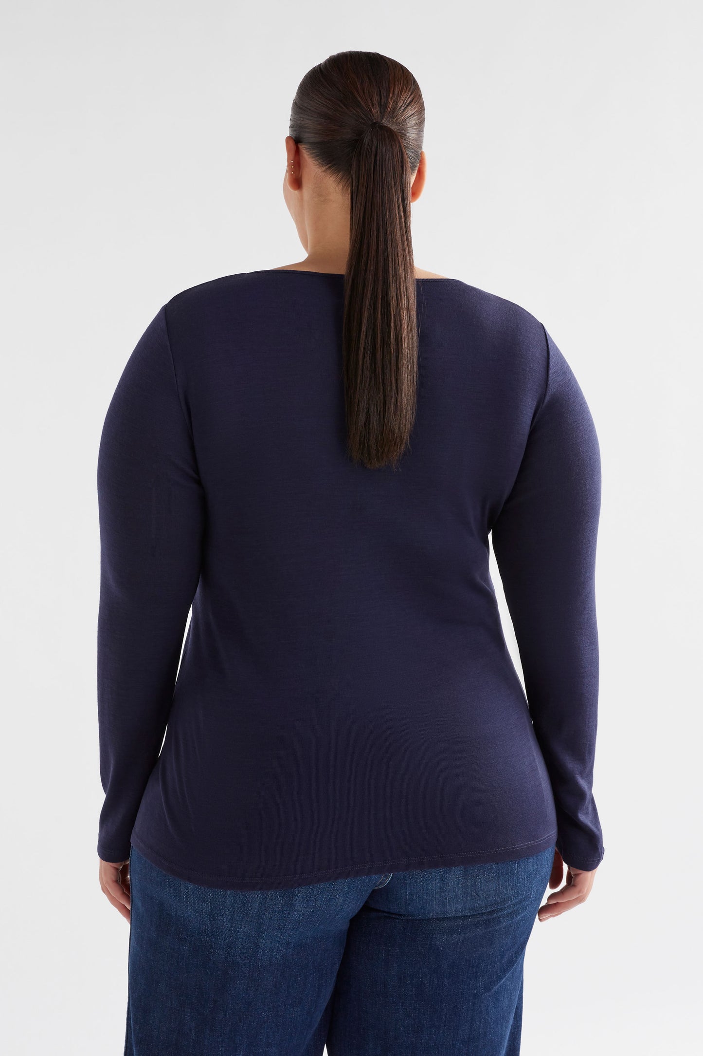 Merino Wool Long Sleeve Skin Top Model Back Curve | BRIGHT NAVY