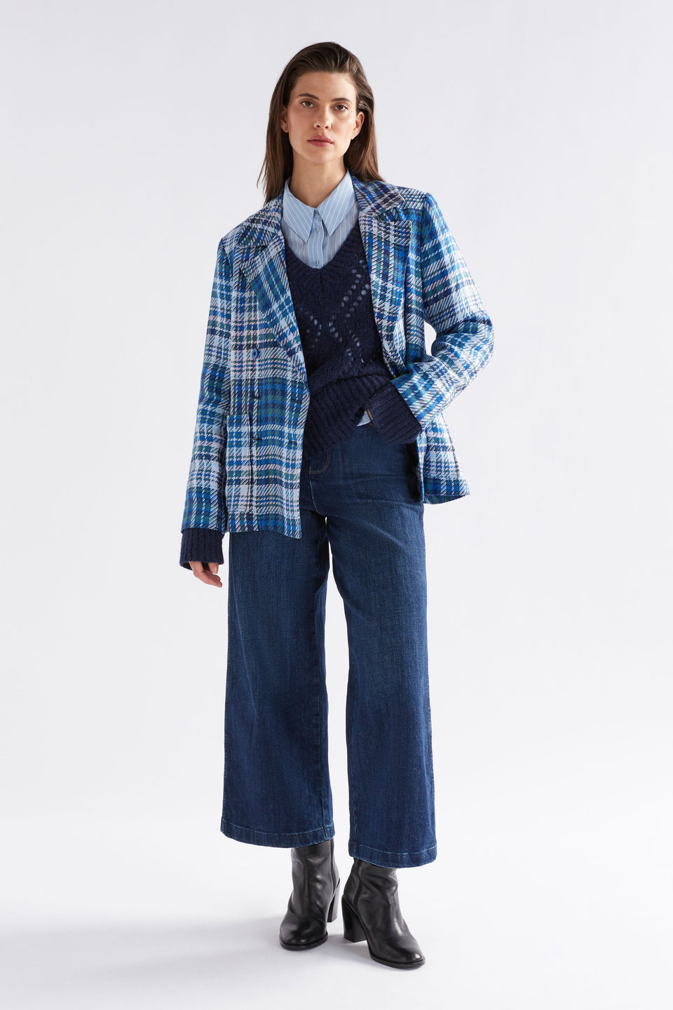 Ranie Double Breasted Woven Linen Check Blazer Jacket Model Front full body 2 | BLUE MULTI CHECK