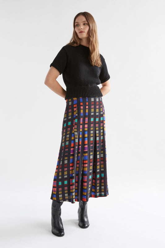 Kira Flat Front Waist Band Print Skirt with Split Model Front | TESSELA PRINT