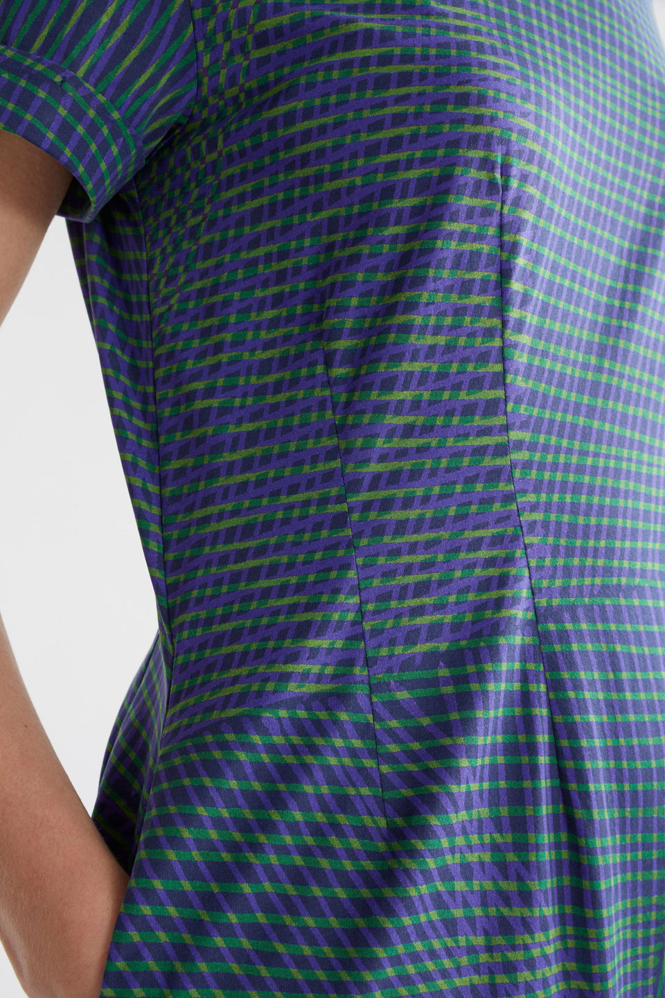 Hanen Organic Cotton Print Jersey Tshirt Dress Model Side detail | LINEAL PRINT