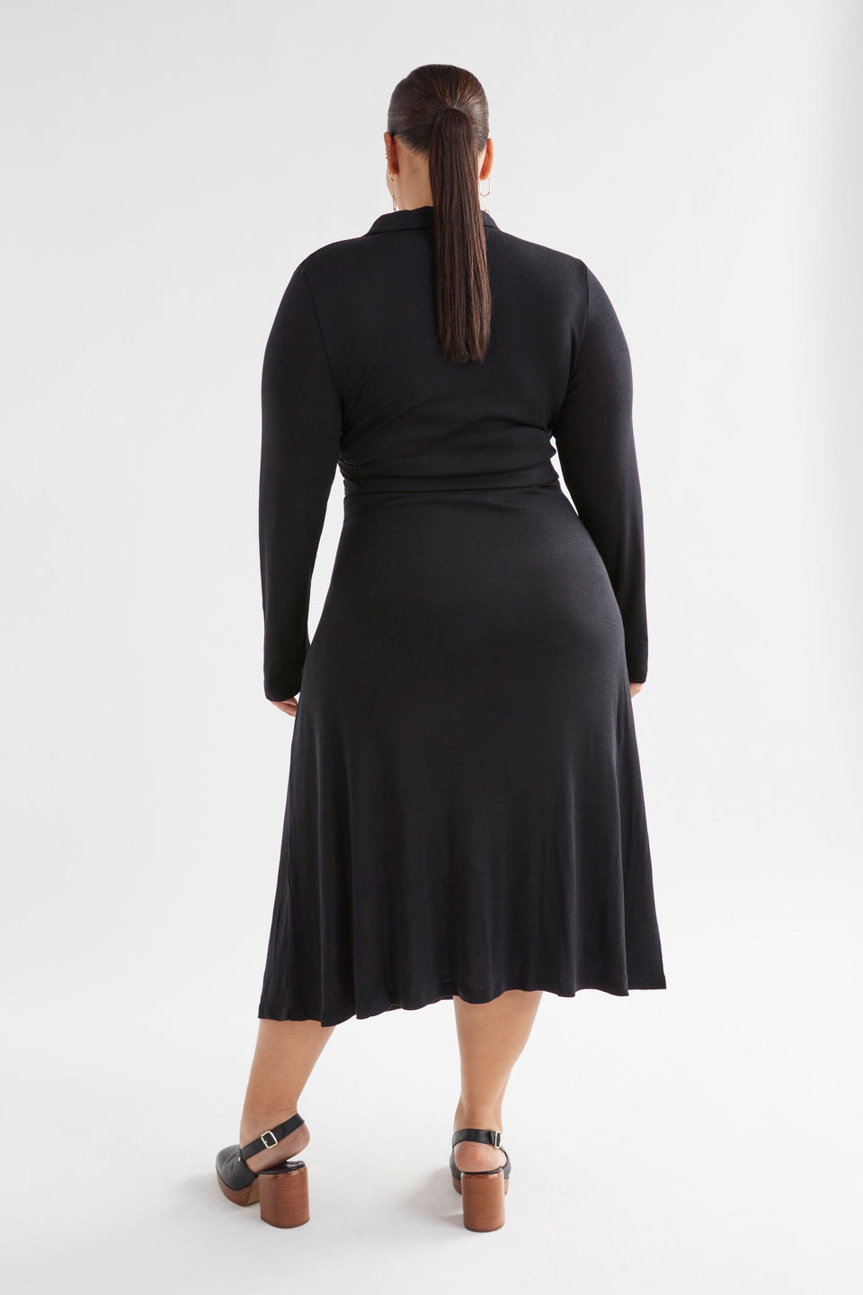 Merino Wool Wrap Collared Long Sleeve Midi Dress Mode Back CURVE | BLACK