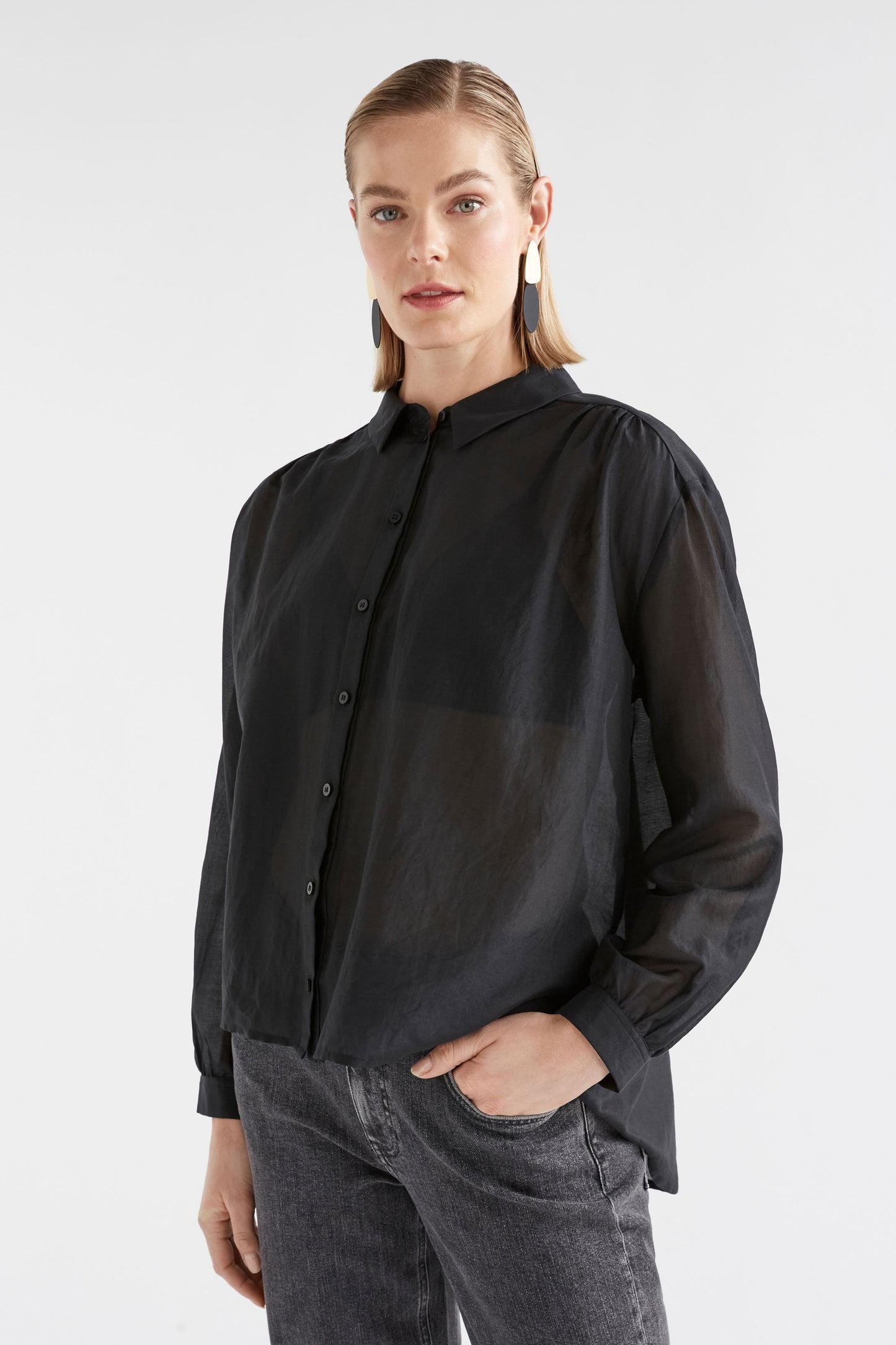 Mia Organic Cotton-Silk Lightweight Shirt Model Front | BLACK