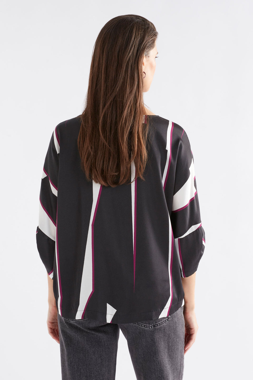 Devon Batwing Print Top Model Back | MODULAR PRINT